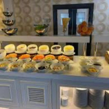 Orbi City Panorama Vip Apartment Батуми Екстериор снимка